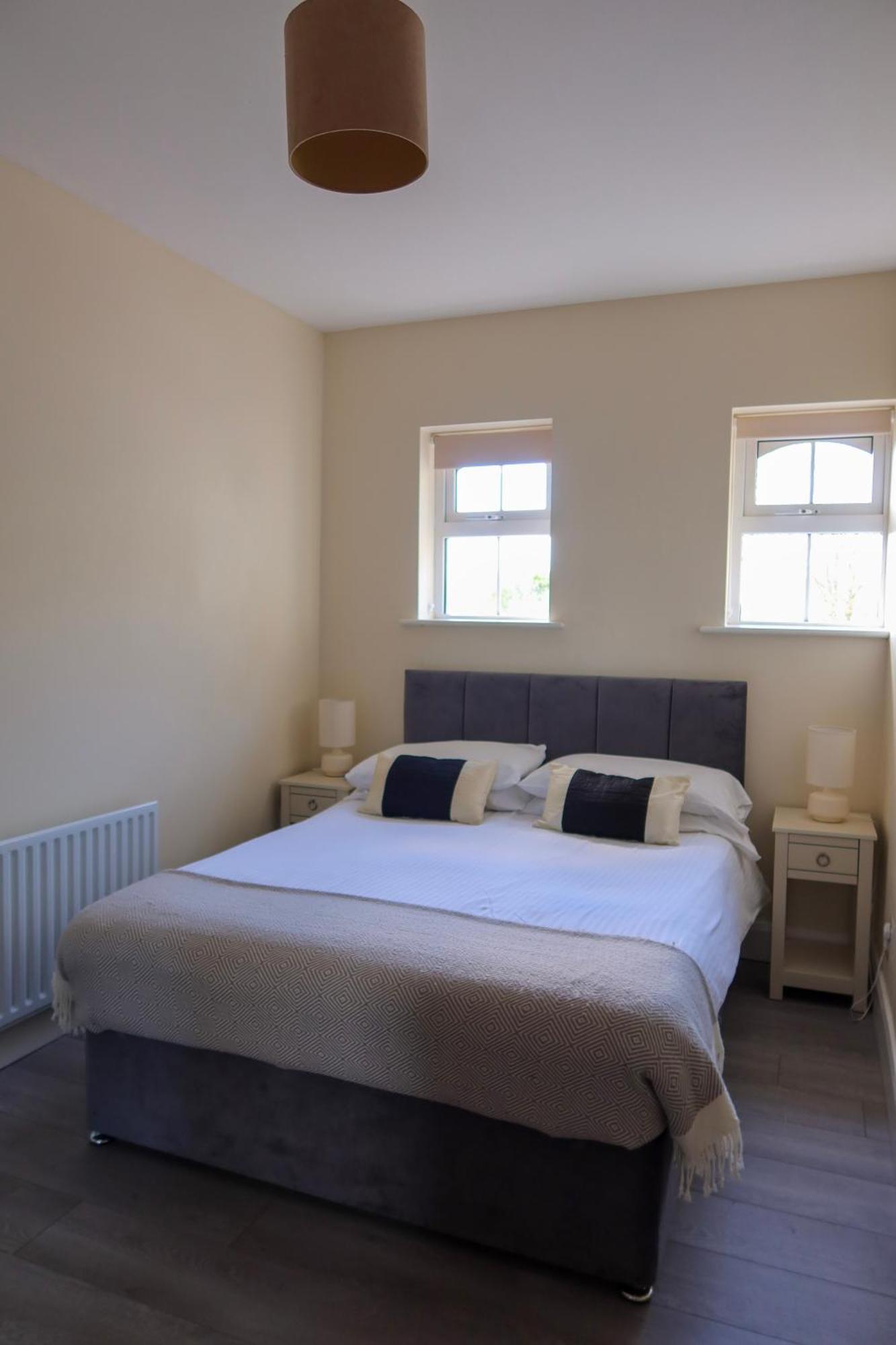 קיל איירן Woodville Lodge Guesthouse מראה חיצוני תמונה